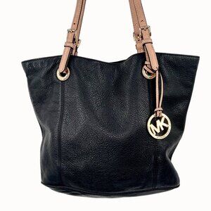 MICHAEL MICHAEL KORS JET SET PEBBLED BLACK TAN LEATHER TOTE BAG PURSE W/ CHARM